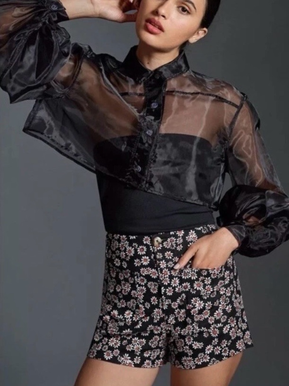 Anthropologie Maeve The Colette Floral Shorts Size 25 Black Daisy Print